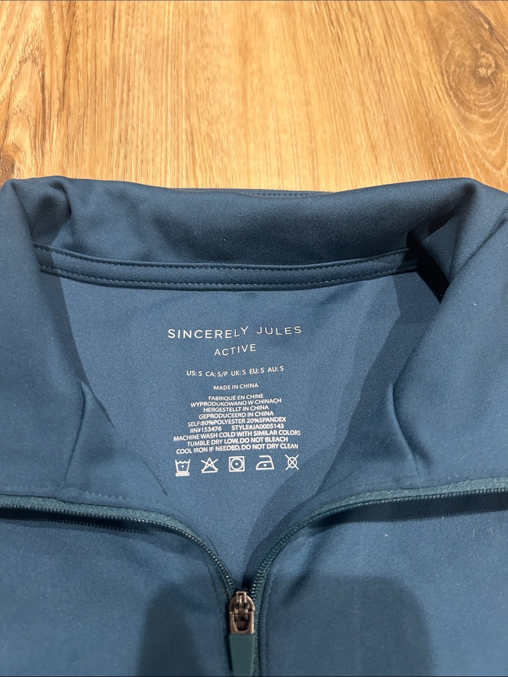 Sincerely Jules Navy Crop Zip Tank & Bike Shorts with Lime Trim - Picture 2 of 6